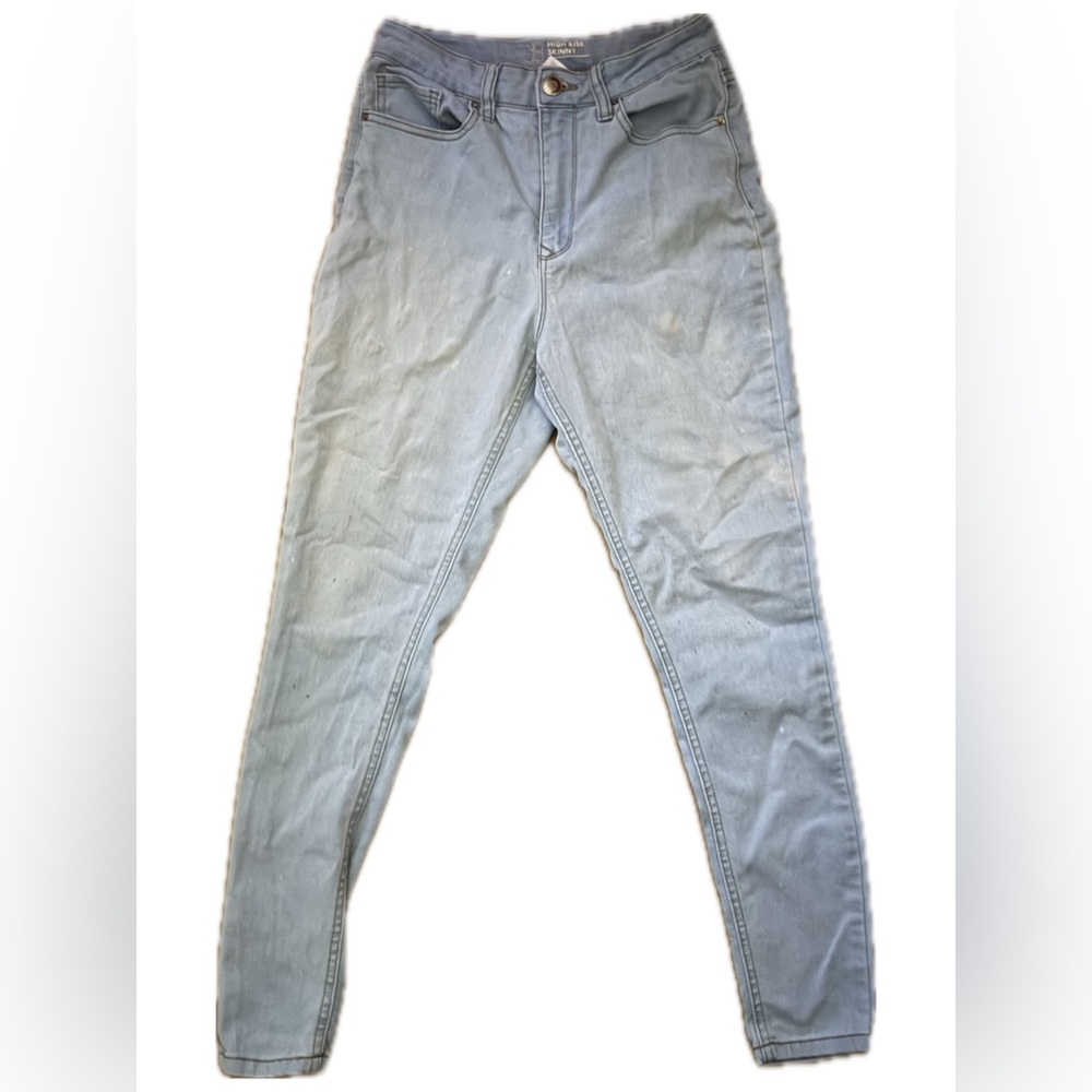 No Boundaries High-Rise Skinny Jeans – Light Wash – Size 11